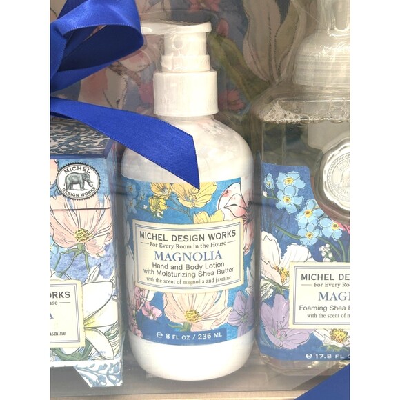 Michel Design Works Magnolia Gift Set Soap, Lotion & Candle in Wooden Box New! - Picture 6 of 10